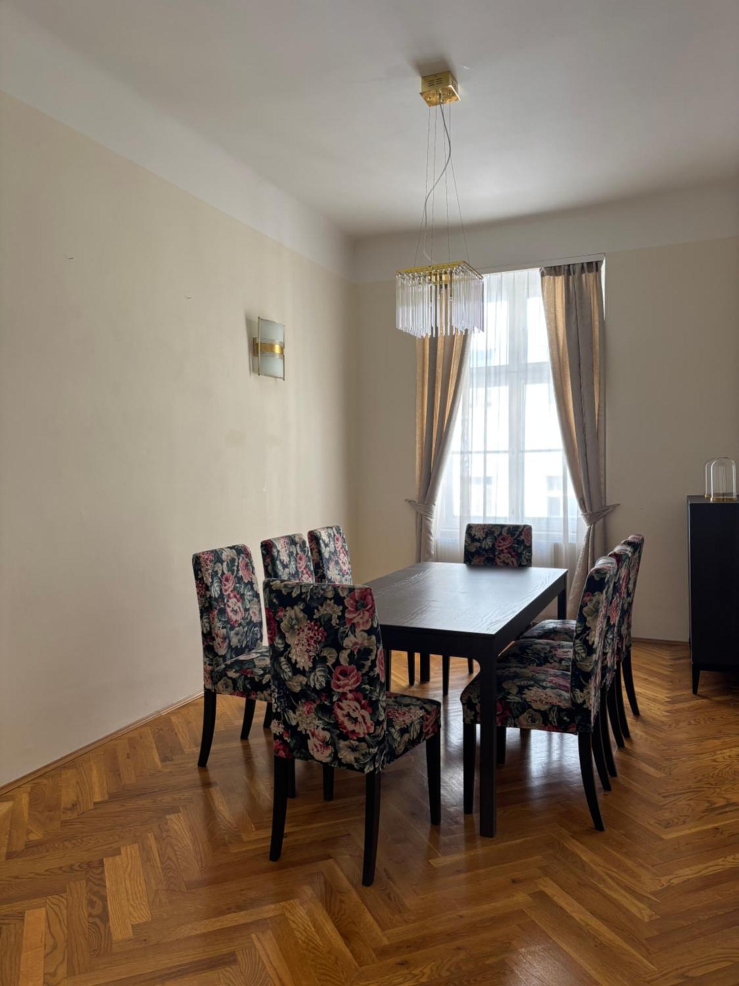 Carlton Suites Вена Экстерьер фото